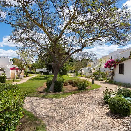 Apartmán Balaia Golf Vilage 6 With Pool By Homing *