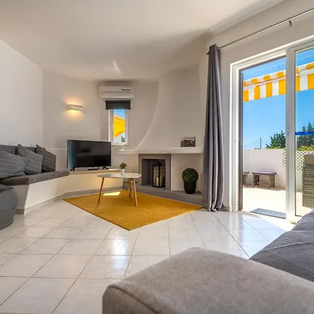 Balaia Golf Vilage 6 With Pool By Homing Daire