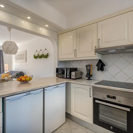 아파트 Balaia Golf Vilage 6 With Pool By Homing 알부페이라